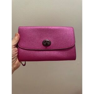 Coach Metallic Raspberry Wristlet Clutch Crossgrain Leather Turn Lock F22828